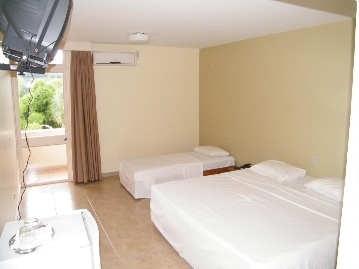 Hotel Vila Boa Goiás Екстериор снимка
